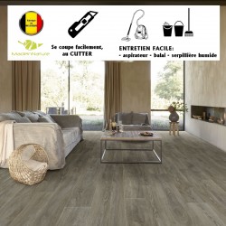 comment poser un sol PVC en rouleau