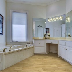 revêtement de sol salle de bain PVC