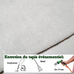 couper de la moquette en rouleau événementielle