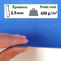 tapis d'église bleu