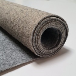 moquette pas chère en rouleau pour une exposition