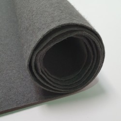 tapis de cérémonie gris
