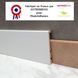 poser surplinthe bois