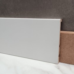 quelle colle pour surplinthe bois massif sur carrelage