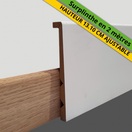 surplinthe bois massif blanche sur plinthe carrelage