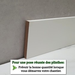 couper des plinthes bois en angle