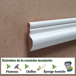 baguette en bois moulurée blanche