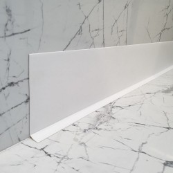 rouleau plinthe adhésive blanche