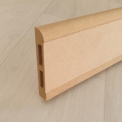 cacher des câbles électriques dans une pièce