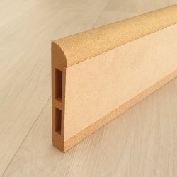 plinthe cache fil ou moulure: quelle différence ?