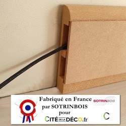 comment installer une plinthe cache câble en bois ?