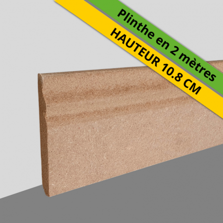 acheter des plinthes moulurées en bois massif pour un intérieur élégant